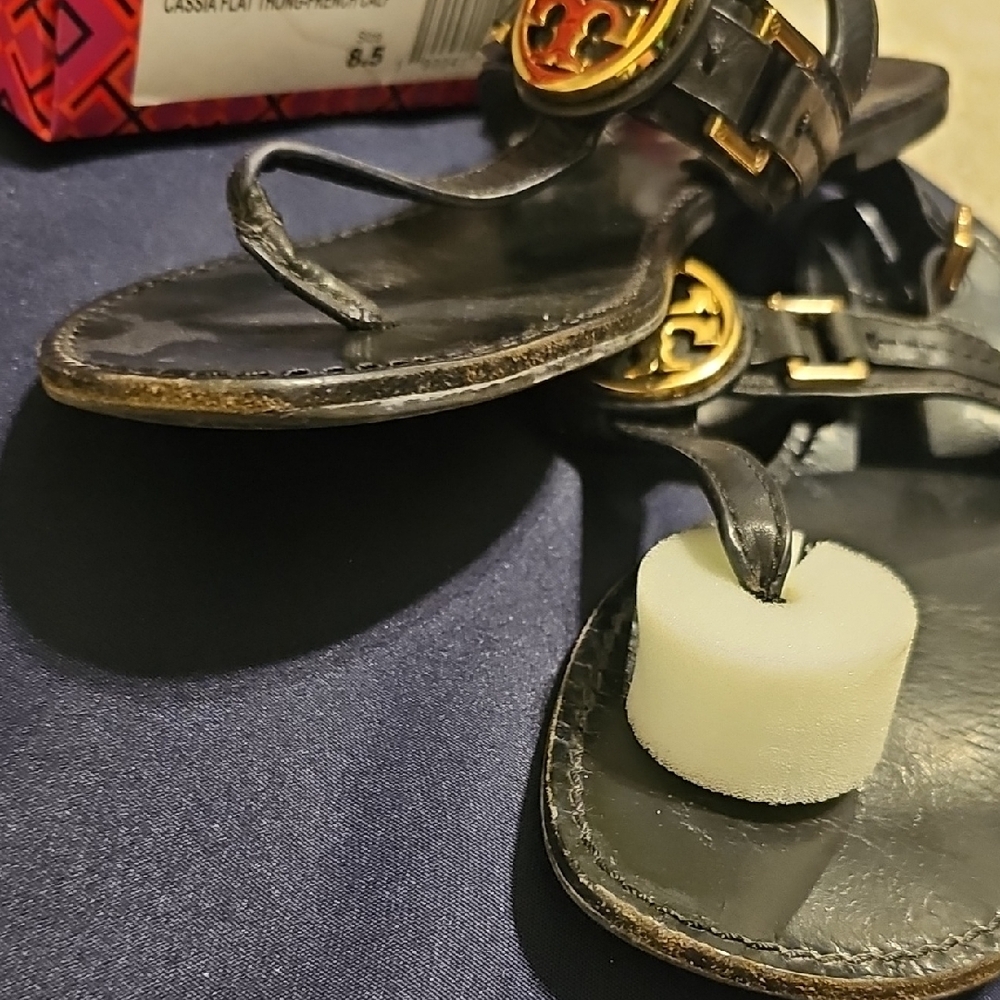 Tory Burch Black Sandals with Gold Emblem - Picture 5 of 8
